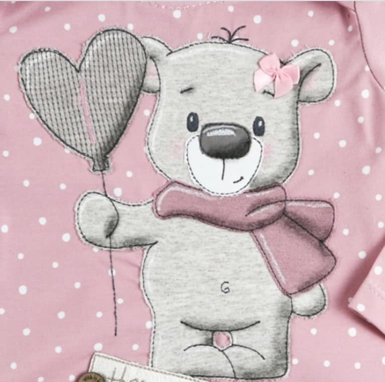 Orsetta con palloncino a cuore